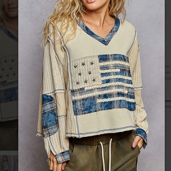 POL Star Studded Flag Color Block Reverse Stitch Long Sleeve Top - Picture 3 of 5